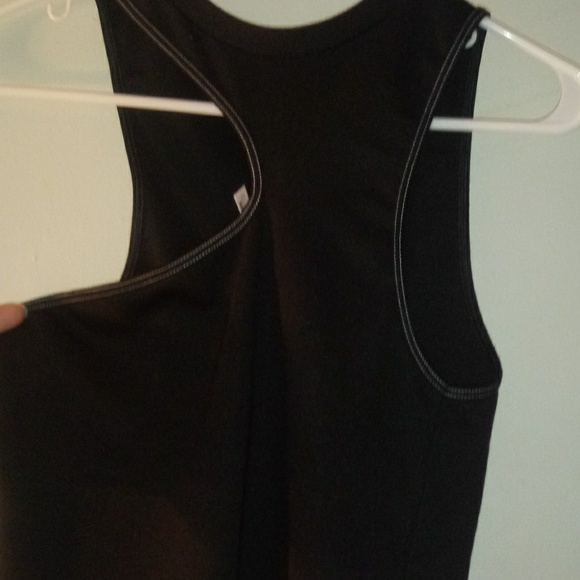 Zara trafaluc razor back top size medium - Picture 2 of 2